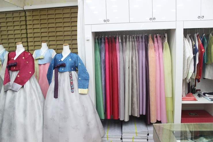 백년가약우리옷 이미지