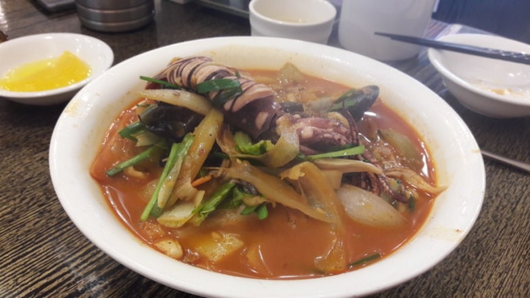 포명천천 이미지