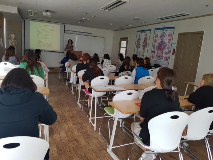 봉담간호전문학원 이미지
