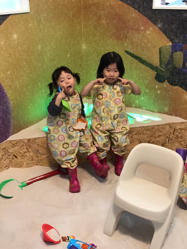 큐비쥬노리카페 이미지