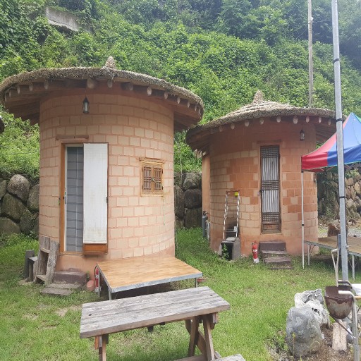 초가집황토펜션 이미지
