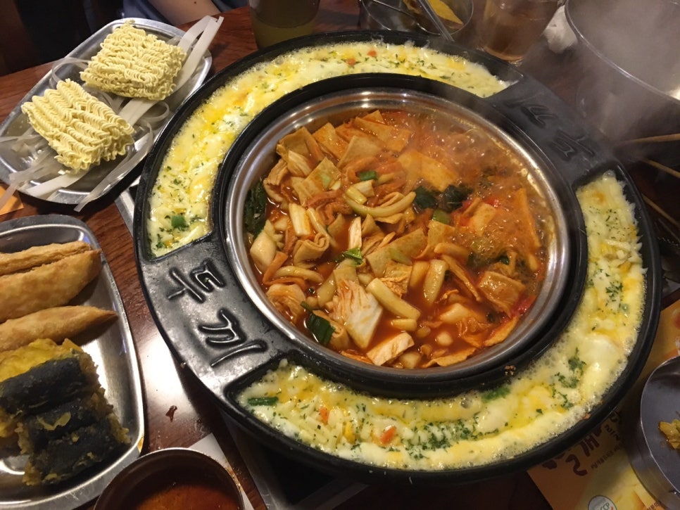 두끼떡볶이 이미지