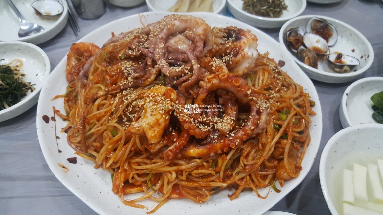 원조이박사해물갈비찜 이미지