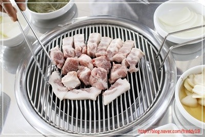 돈돼지 이미지