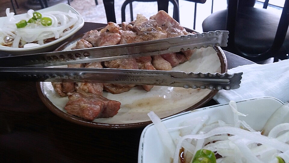 참나무숯불구이 이미지