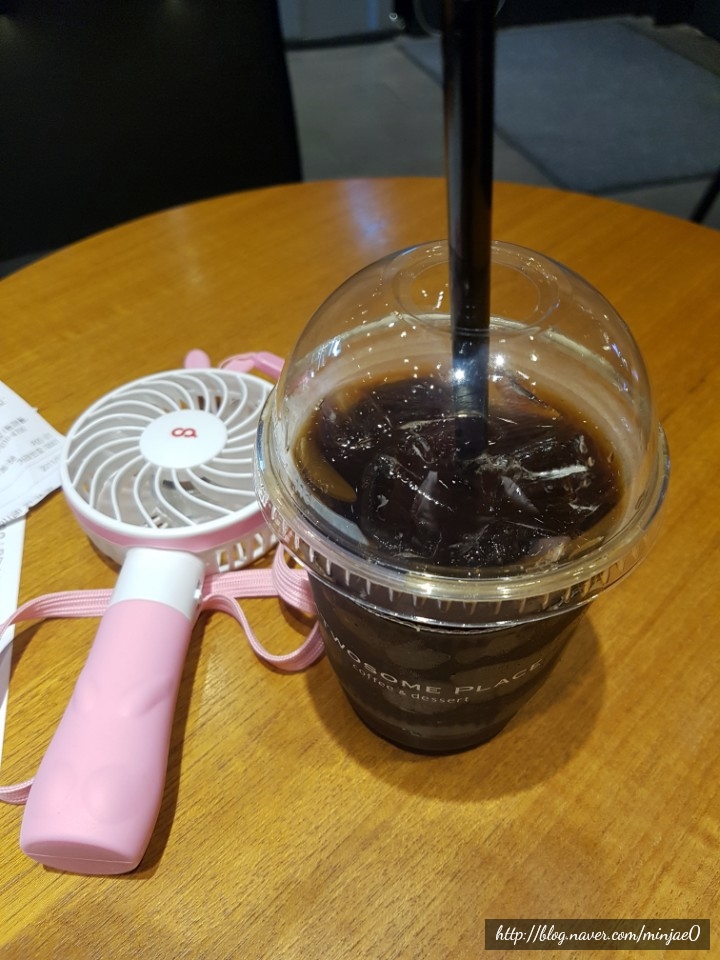 투썸플레이스 파주운정점 이미지