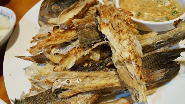코리안숯불닭바베큐 이미지