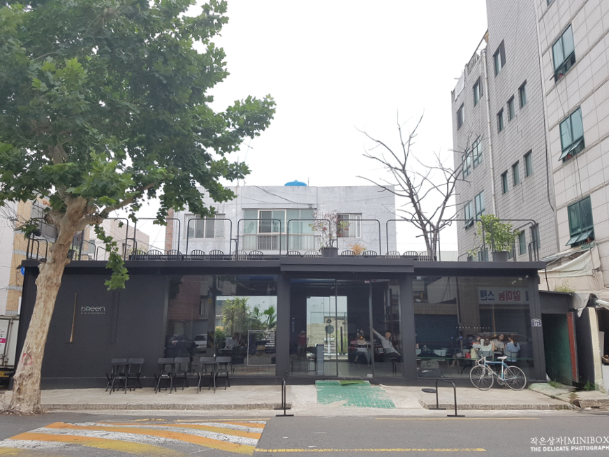 브린(Breen) 이미지