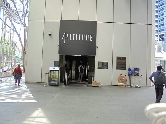 알티튜드(Altitude) 이미지