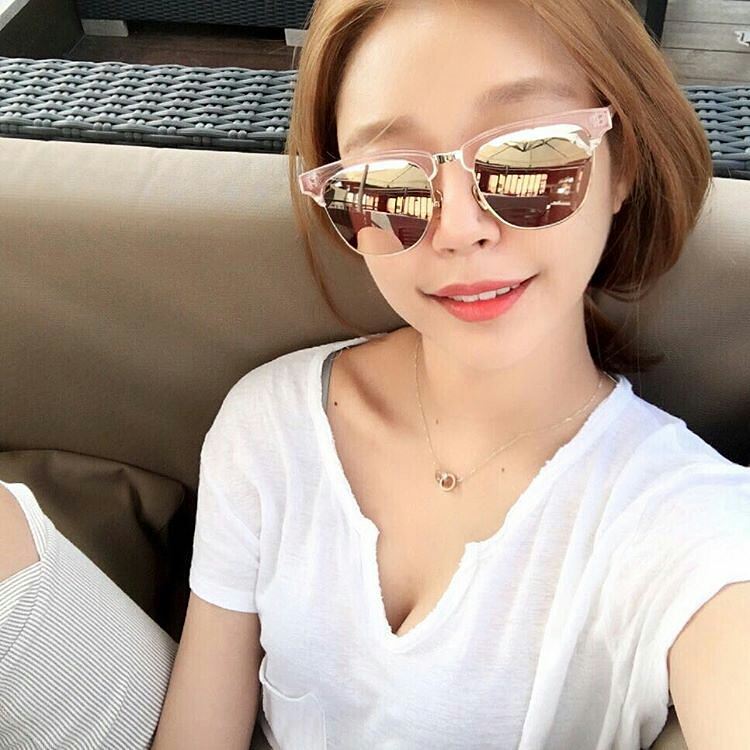 레버리(REVERIE) 이미지