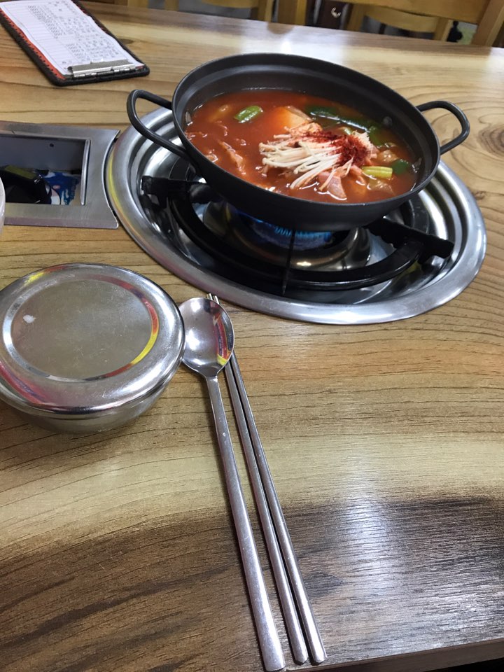 생고기통김치찌개 이미지