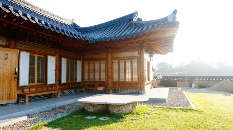 달빛한옥민박별유풍경 이미지