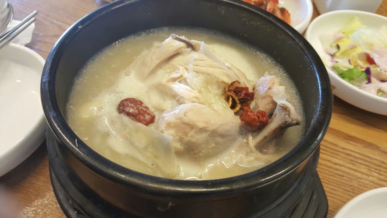 지호한방삼계탕 이미지