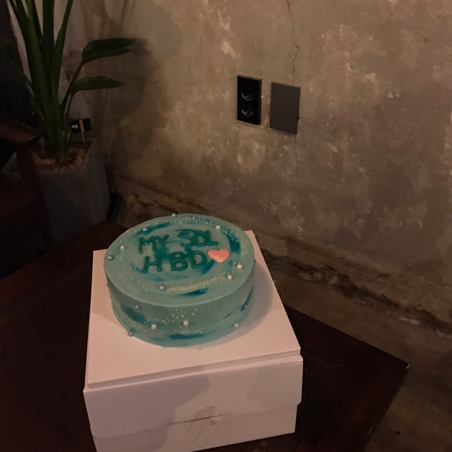 밀로커피 이미지