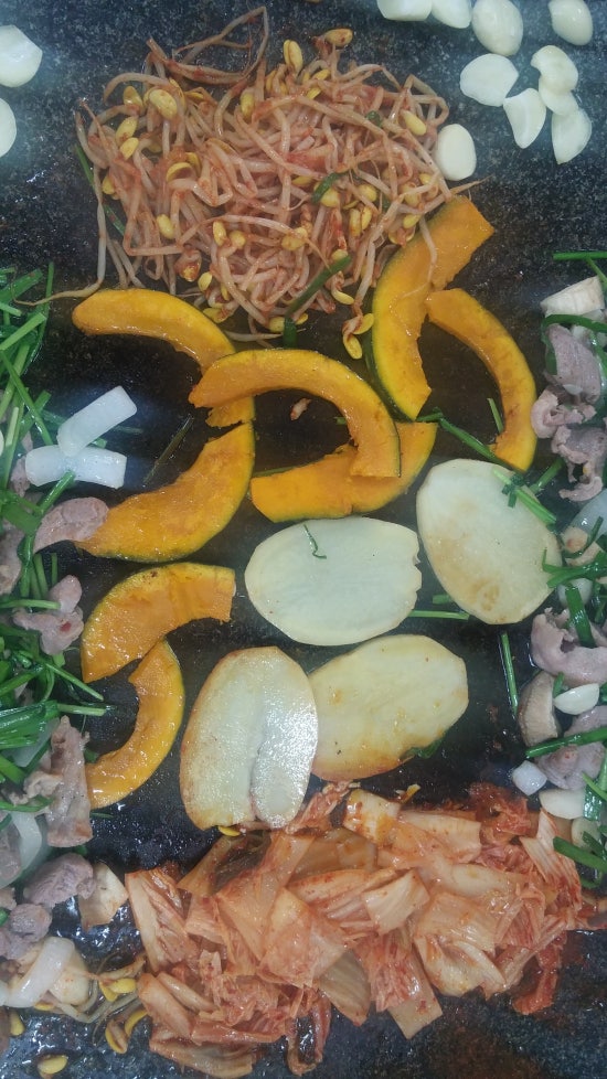 유수암돌판구이 이미지