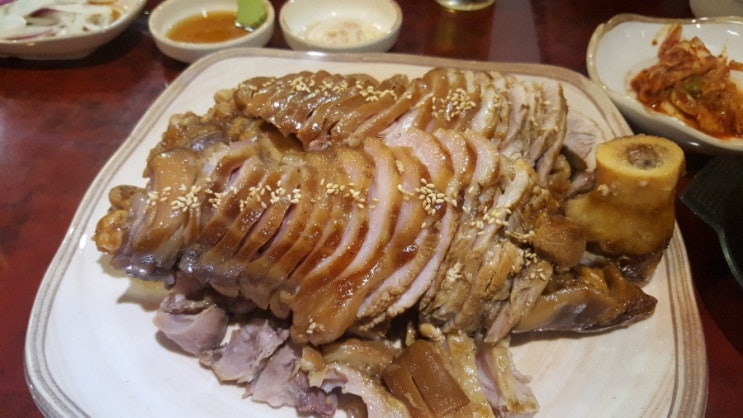 조방탱탱족발 이미지