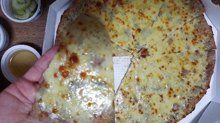 피자알볼로호평 이미지