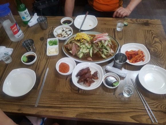 명가서울왕족발 이미지
