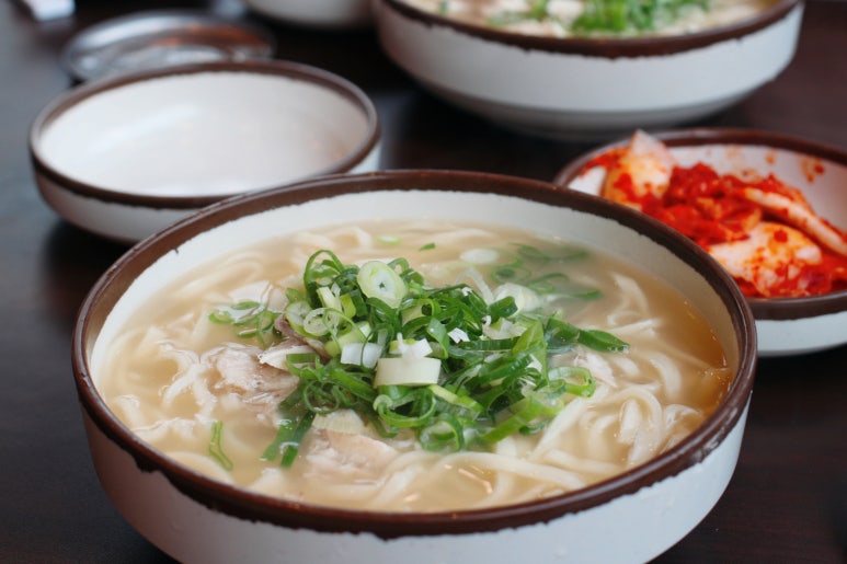 일산칼국수 이미지