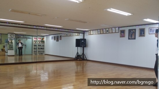 해피 댄스학원 이미지