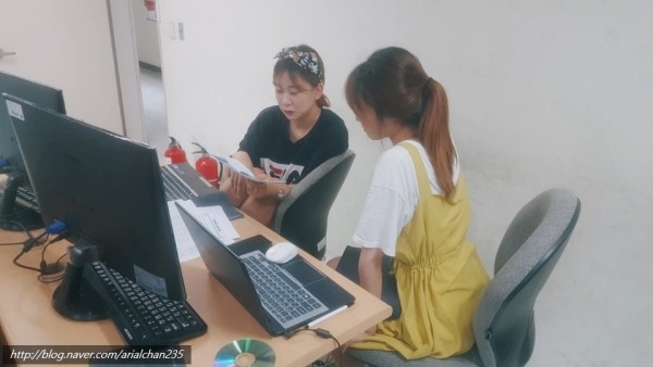 크리에이터J 이미지