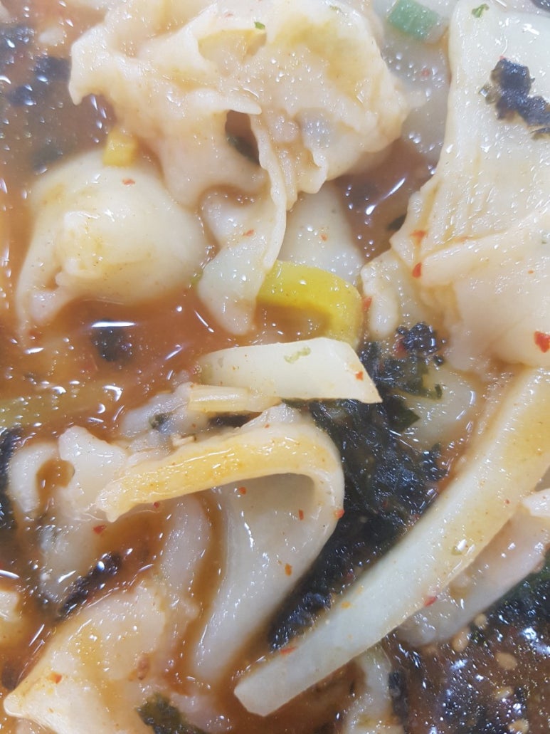 고기먹는국수 이미지