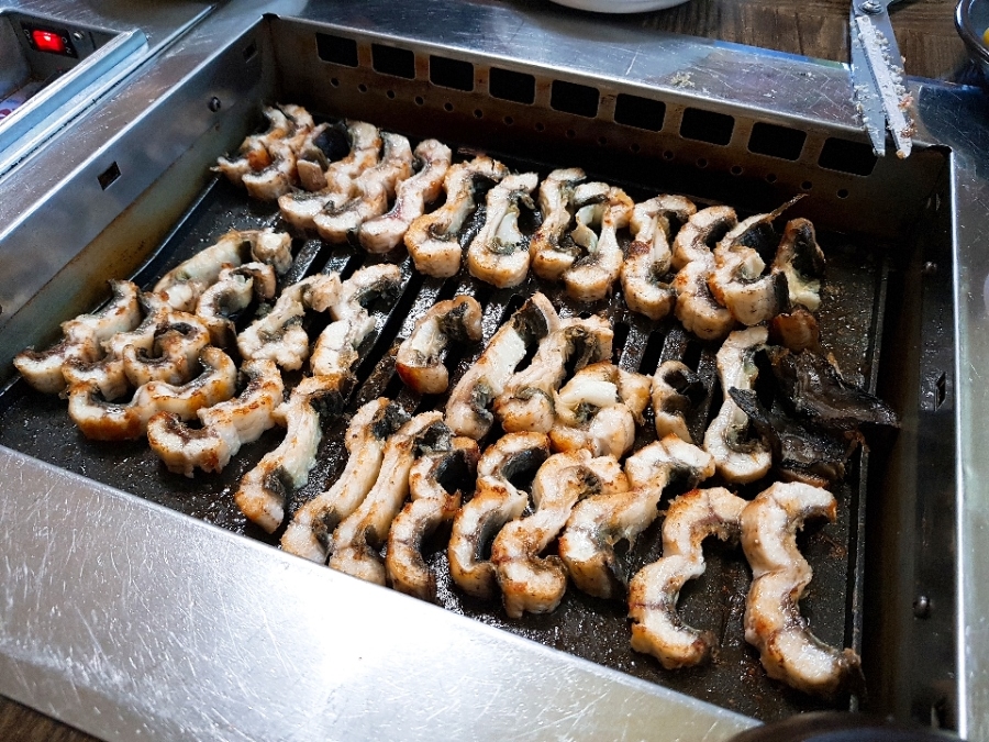하동팔팔민물장어 이미지
