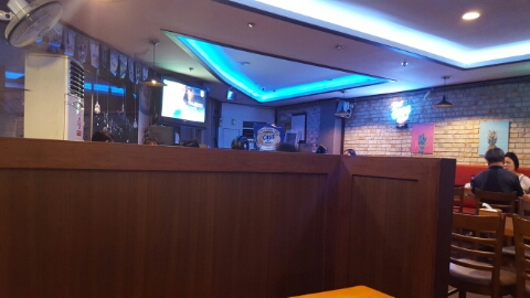 꼬꼬앤비어 이미지