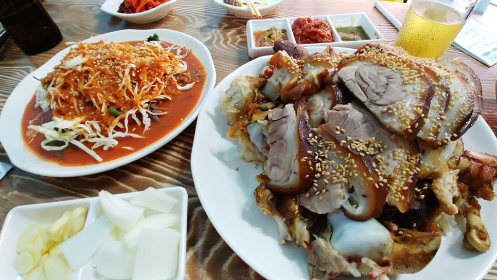장충할매왕족발 이미지
