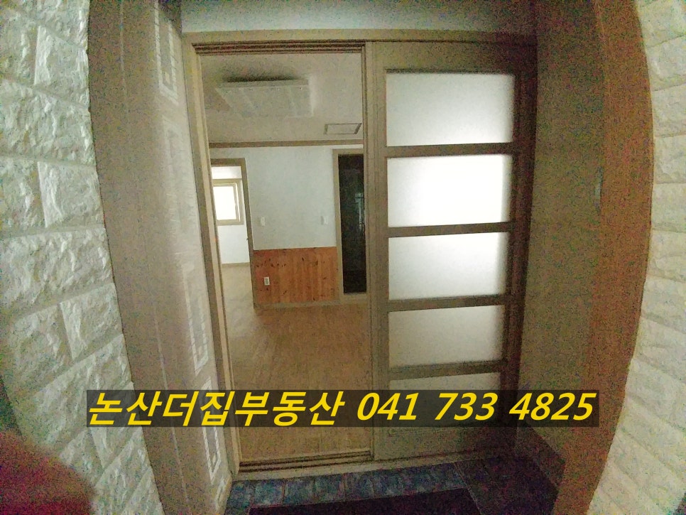 일박이일쓰리룸 이미지