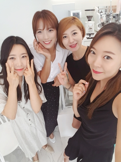 카페바이민 이미지