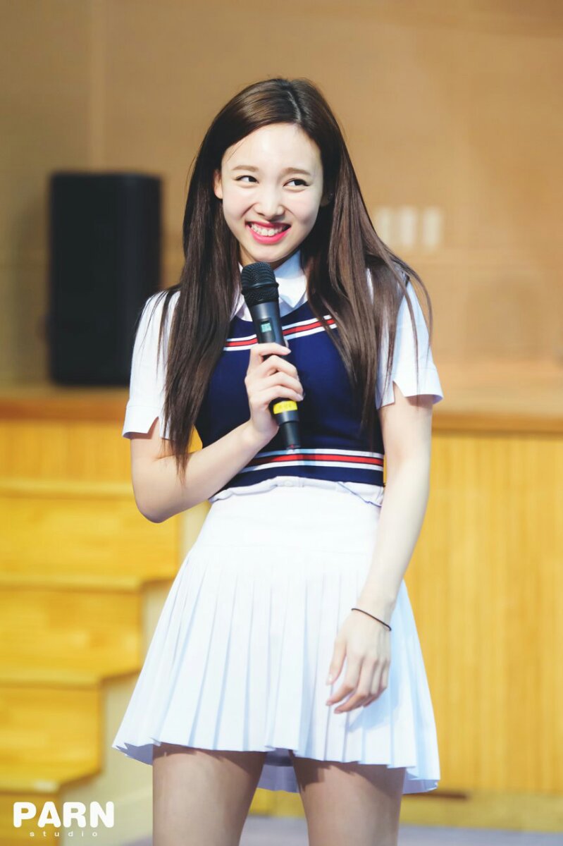 임나연 이미지