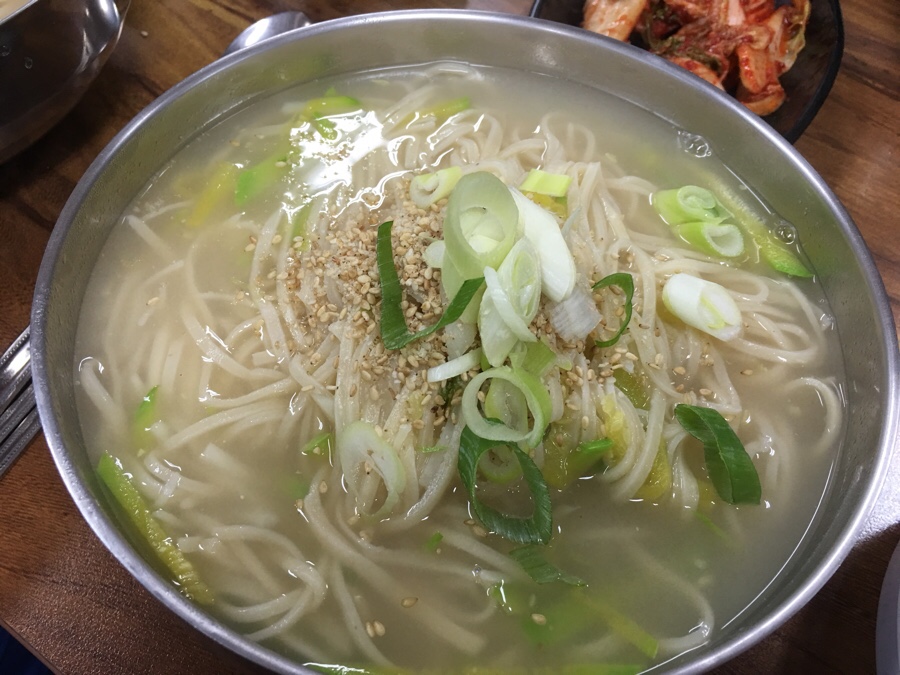 신다래칼국수 이미지