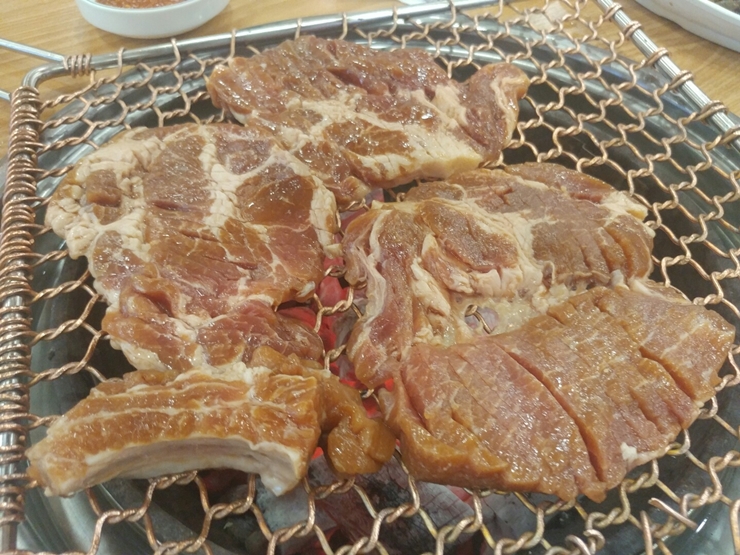 행복한돼지갈비 이미지