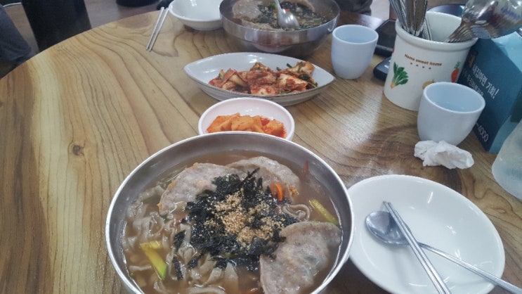 정다운칼만두 이미지