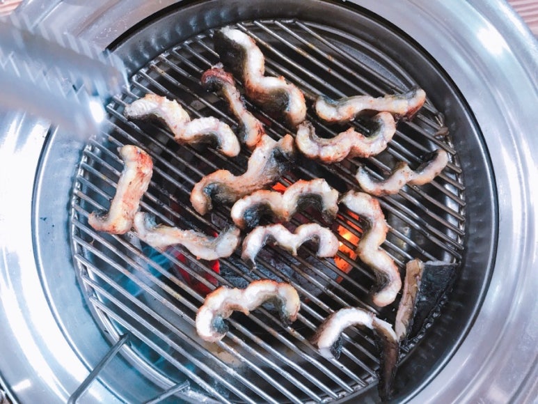 나룻터숯불장어구이 이미지