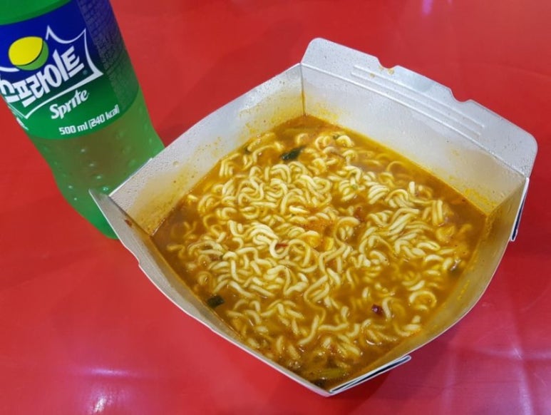 유메이비 이미지