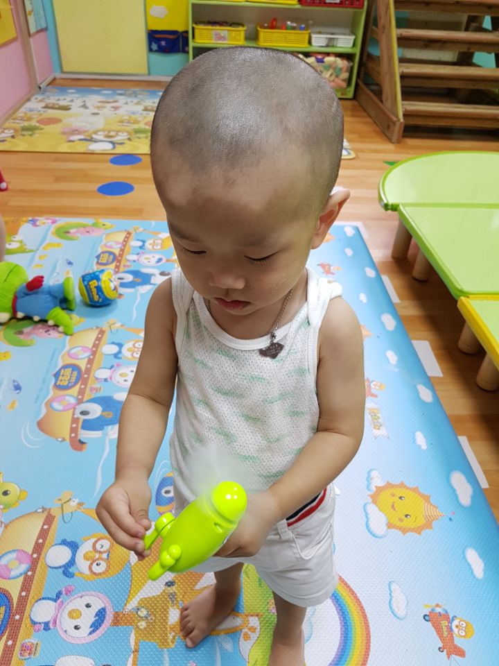 타니네일 이미지