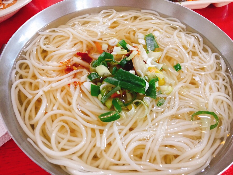 뚝방국수 이미지