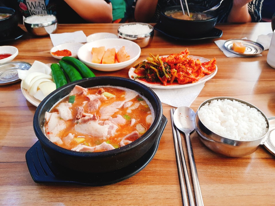 창평국밥 이미지