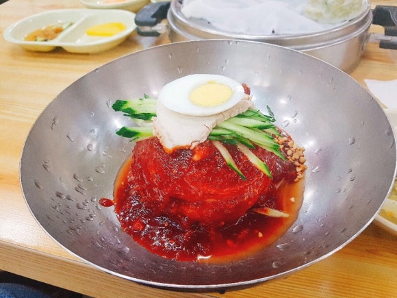 초량밀면 이미지
