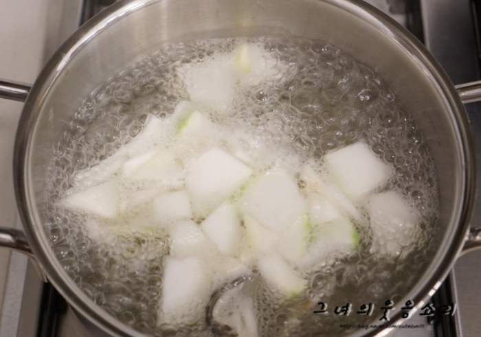 박*국 이미지