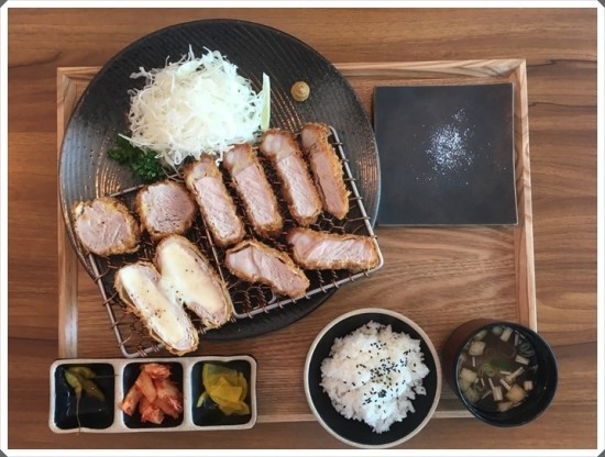 삼백돈돈가츠 이미지