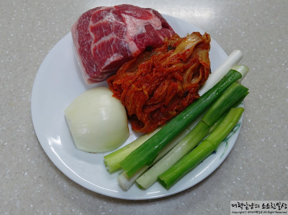 고기반김치반김치찜 이미지