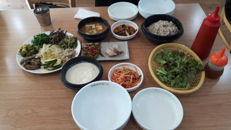 명동보쌈보리밥 이미지