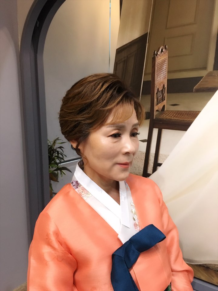 라온메이크업 이미지