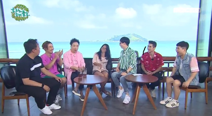 쉼표카페 이미지