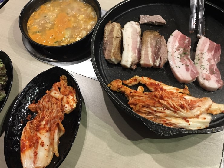 돼지대학교 이미지