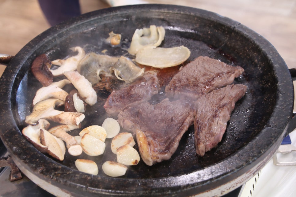 구쁘한우관 이미지