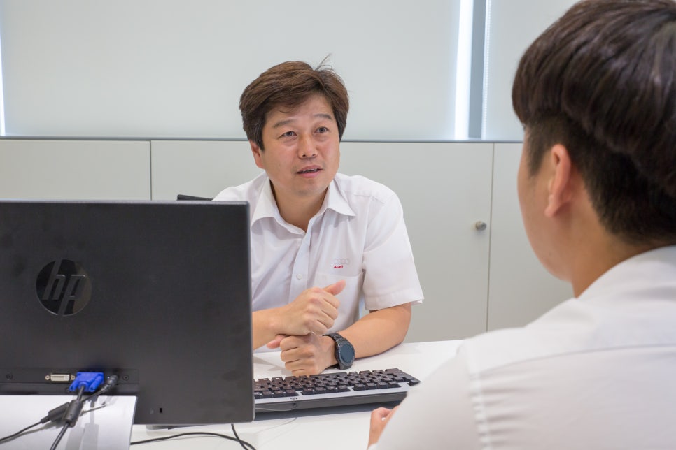 유카로오토모빌사상아우디서비스 이미지